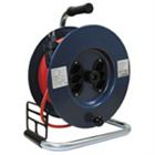 Kabelrollen und Stromverteiler