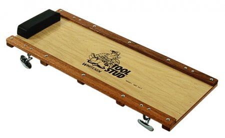 Liegepritsche aus Hartholz 