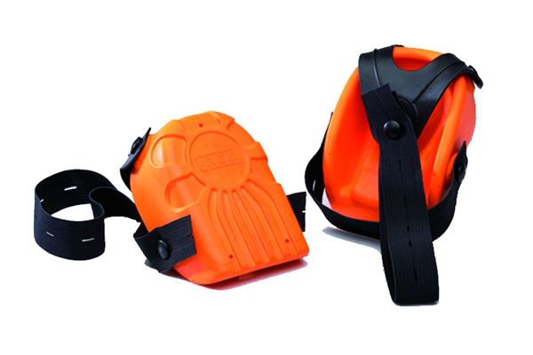 Knieschoner aus Kunststoff in Kastenform